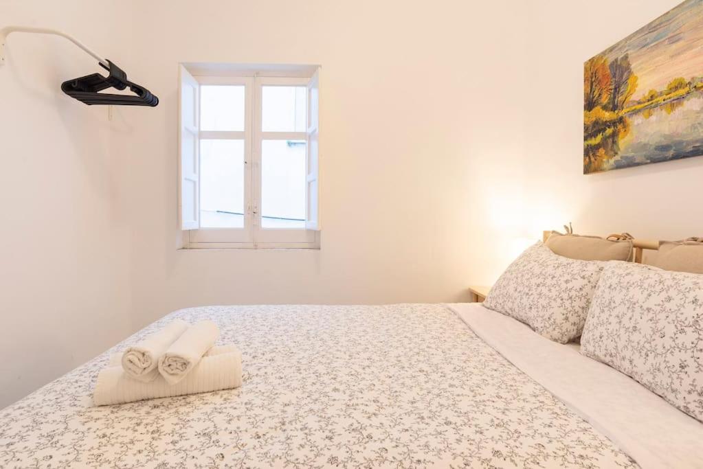 3 Bedroom Flat In Historic Centre Málaga Exterior foto